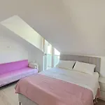 Penthouse Dijana - One Bedroom With Terrace * Dubrovnik