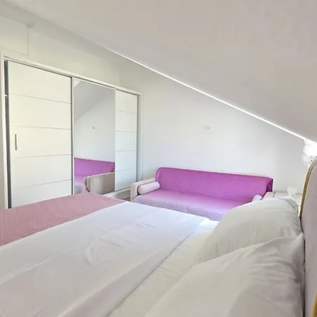 דירה Penthouse Dijana - One Bedroom With Terrace