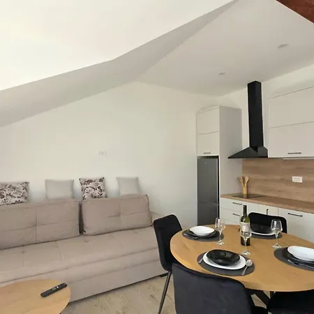 דירה Penthouse Dijana - One Bedroom With Terrace