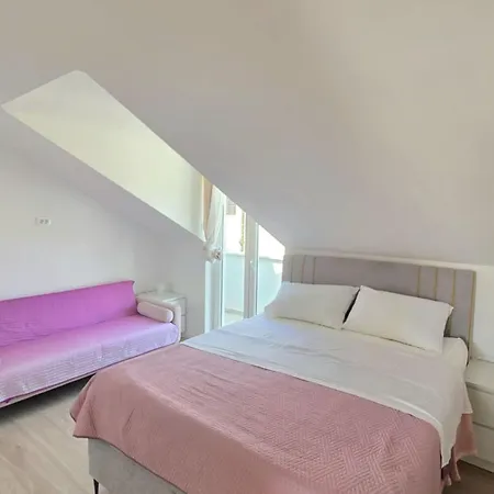 Penthouse Dijana - One Bedroom With Terrace * Dubrovnik