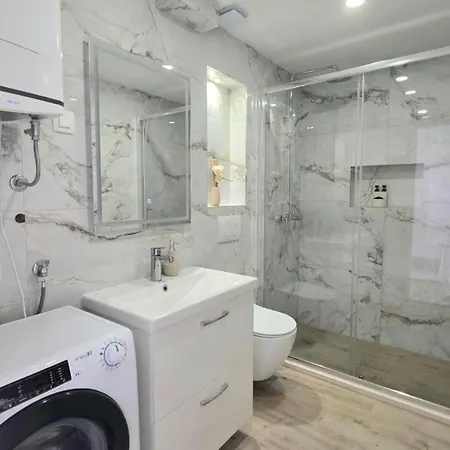 Penthouse Dijana - One Bedroom With Terrace