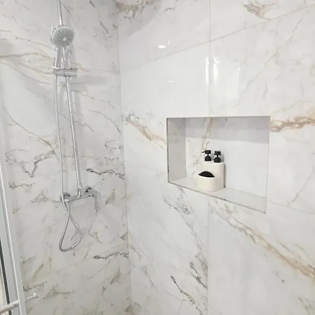 Penthouse Dijana - One Bedroom With Terrace 아파트 *