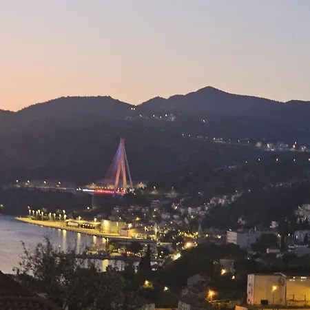 公寓 Penthouse Dijana - One Bedroom With Terrace